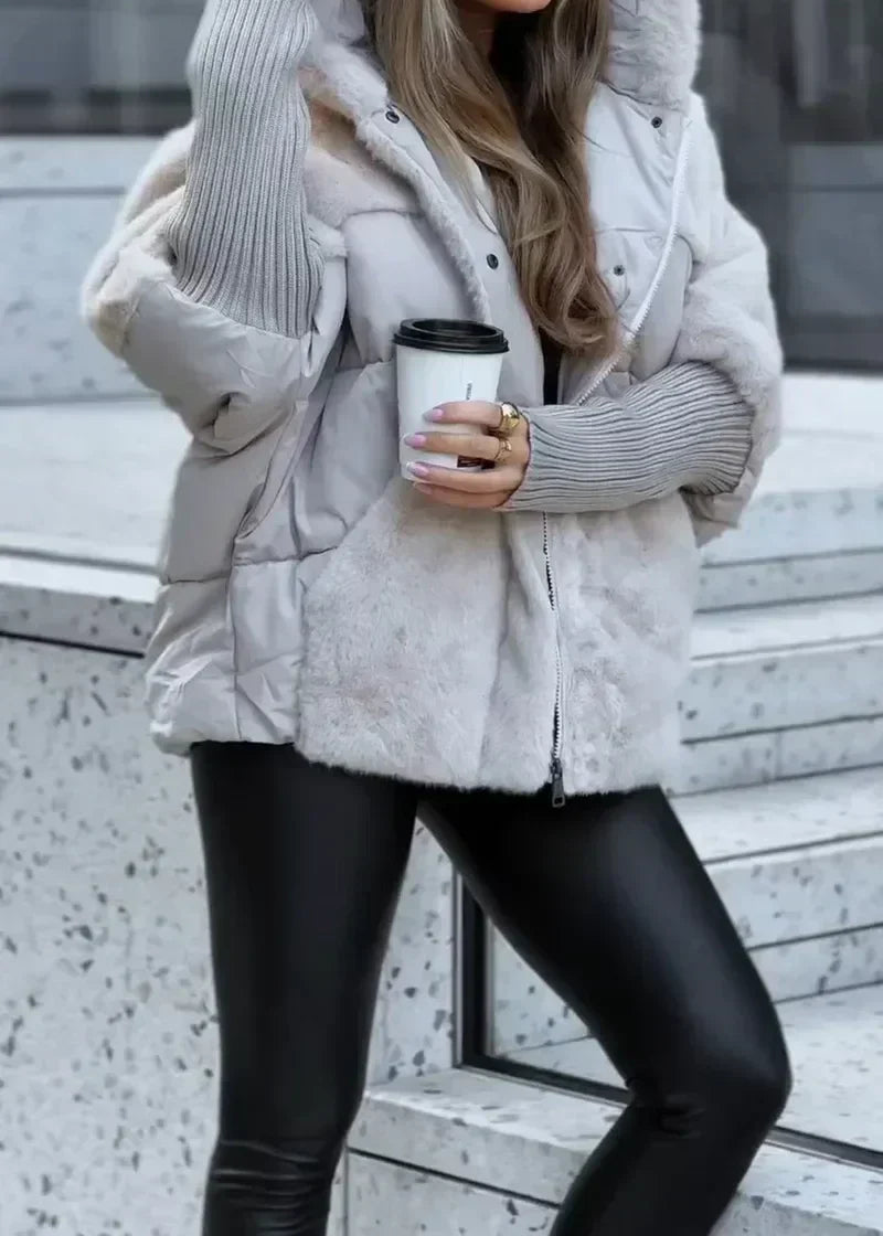 Sylvie | Manteau d'hiver avec capuche en fausse fourrure