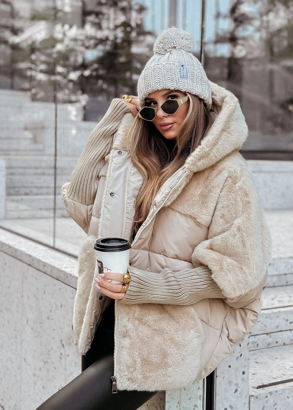 Sylvie | Manteau d'hiver avec capuche en fausse fourrure