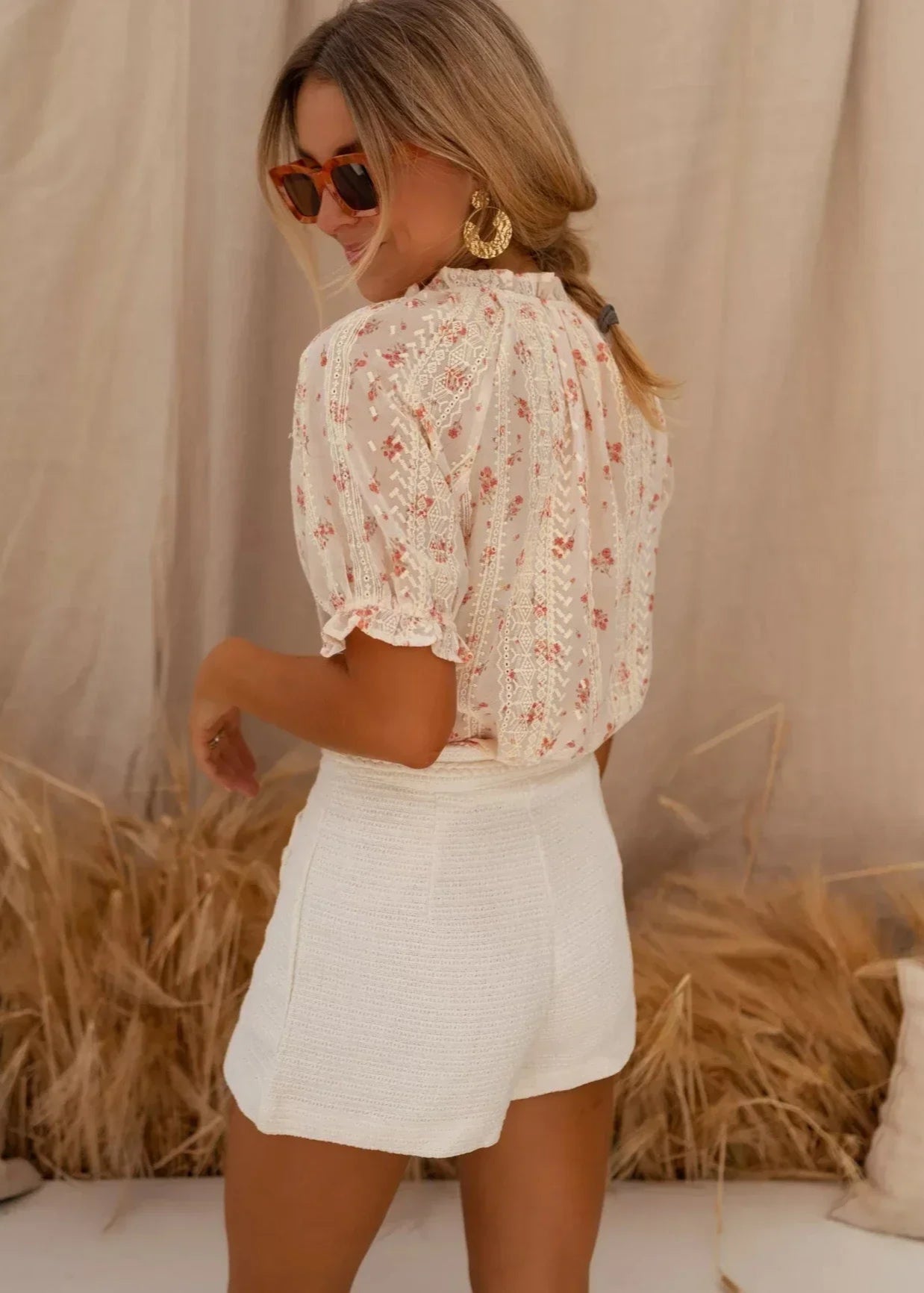 Chloé | Blouse Fleurie au Charme Estival