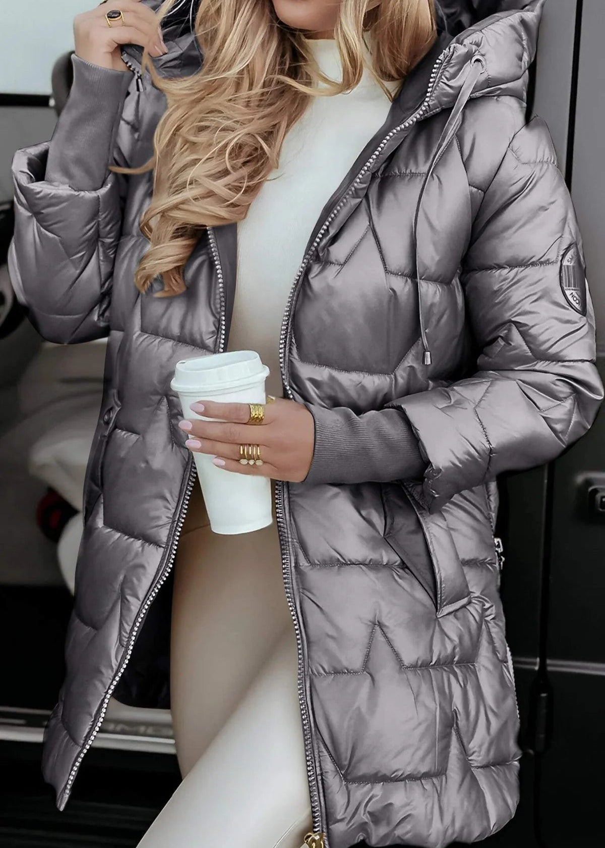Mira | Manteau d’hiver élégant à capxuche
