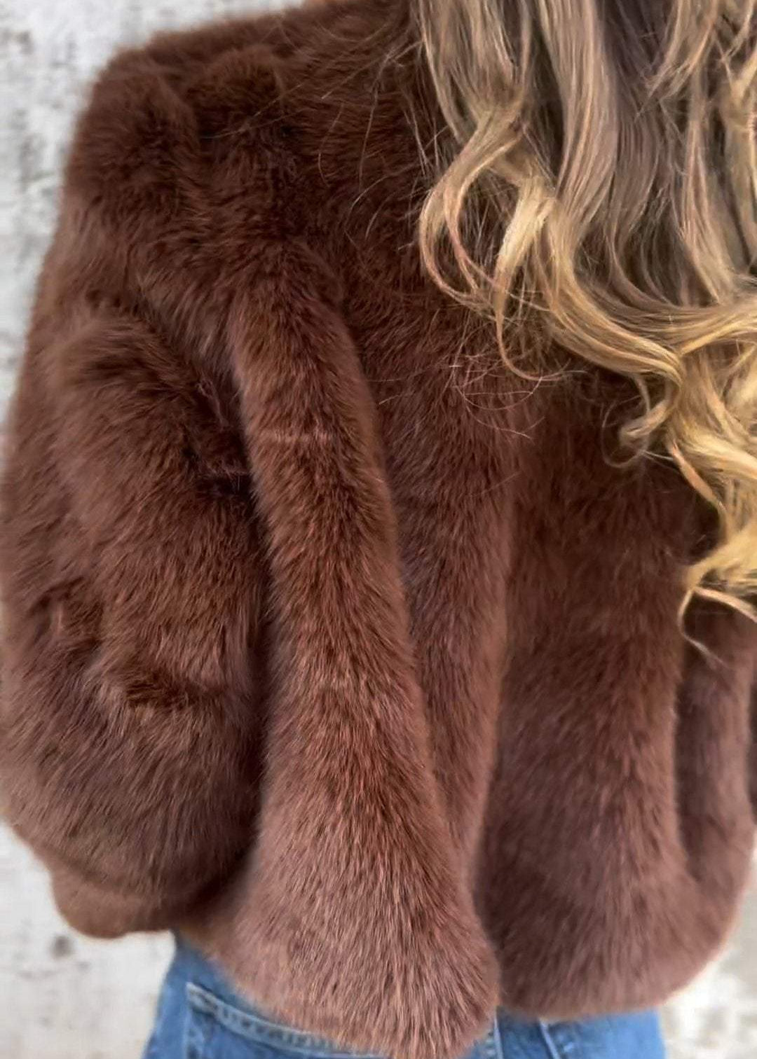 Zina | Veste en fausse fourrure