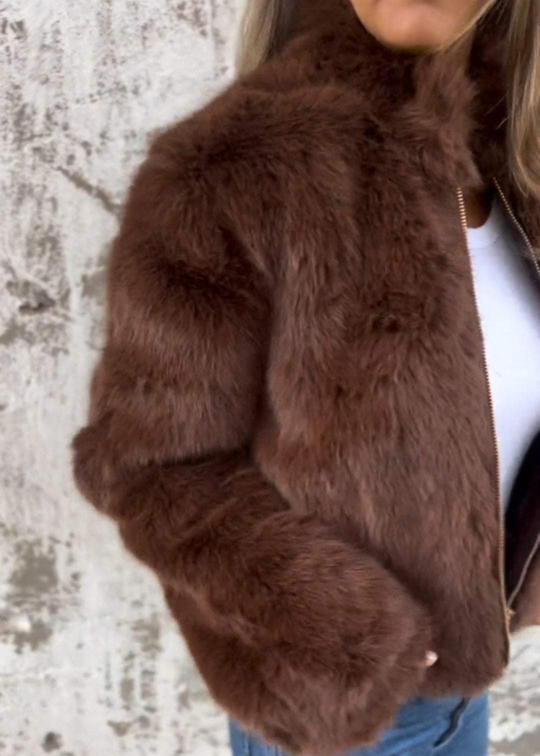 Zina | Veste en fausse fourrure